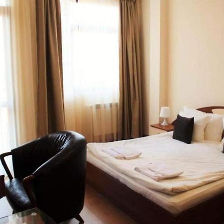 Хотел Флора Private Studio All Seasons Apartment Boroveț Exterior foto