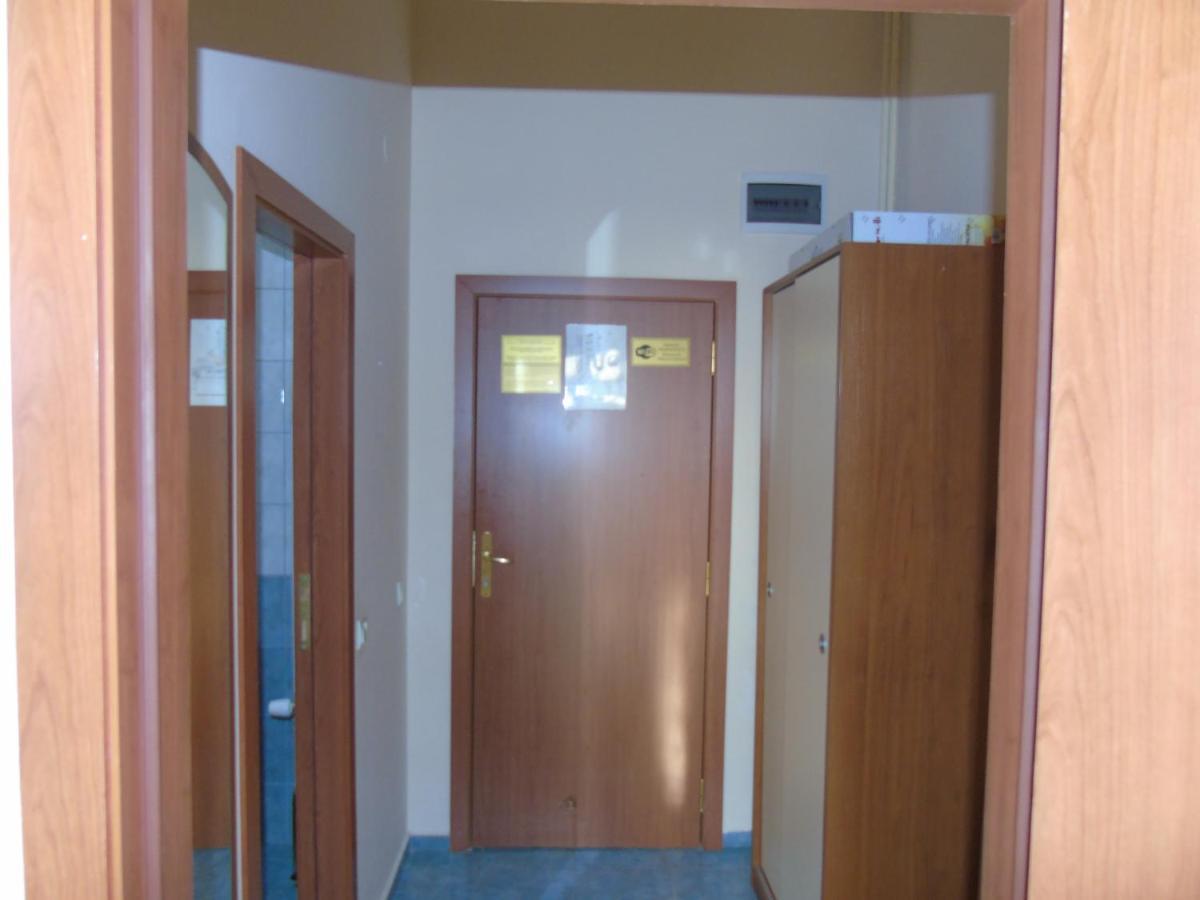 Хотел Флора Private Studio All Seasons Apartment Boroveț Exterior foto